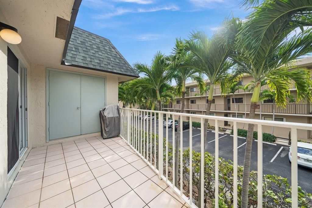 3601 S Ocean Boulevard, Unit 406, South Palm Beach, FL 33480 Photo