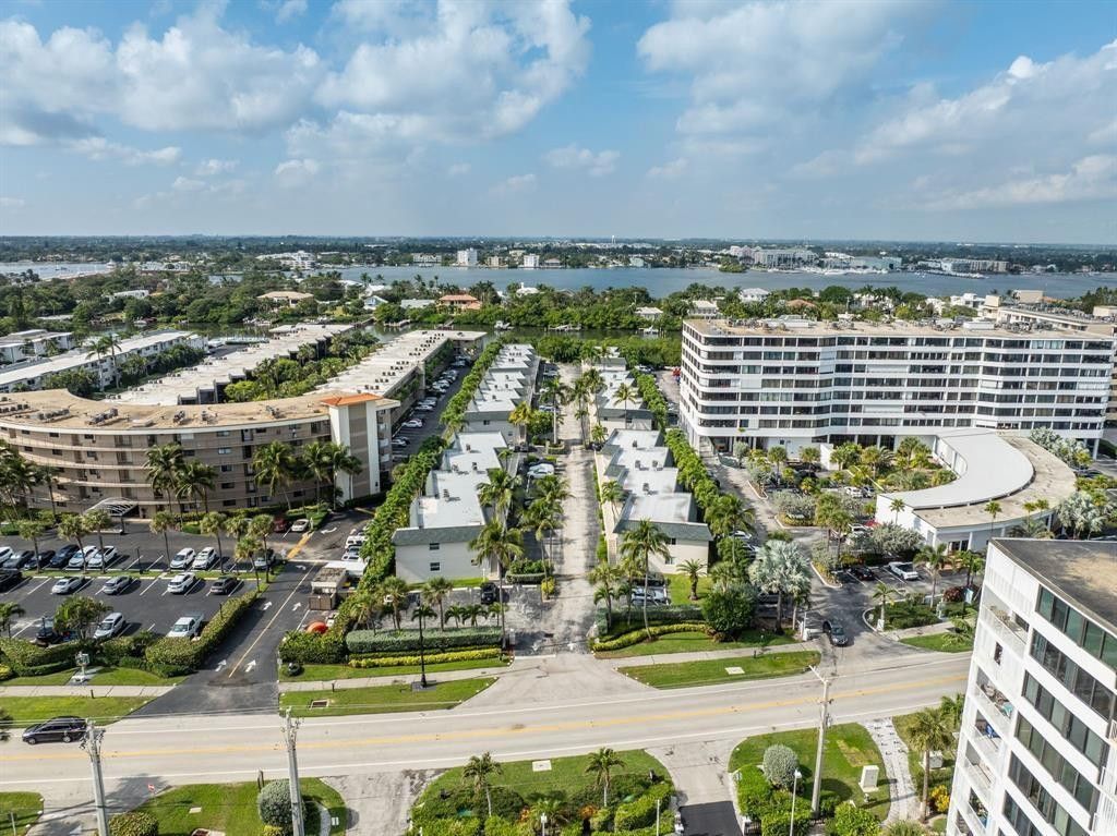 3601 S Ocean Boulevard, Unit 406, South Palm Beach, FL 33480 Photo