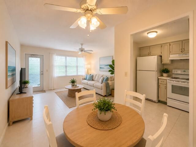 116 Windsor F, West Palm Beach, FL 33417 Photo