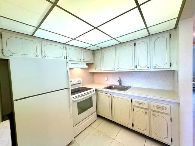 116 Windsor F, West Palm Beach, FL 33417 Photo