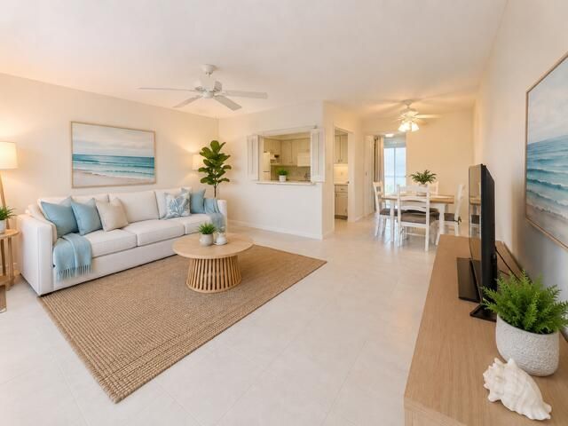 116 Windsor F, West Palm Beach, FL 33417 Photo