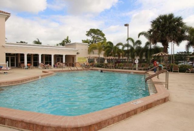 116 Windsor F, West Palm Beach, FL 33417 Photo