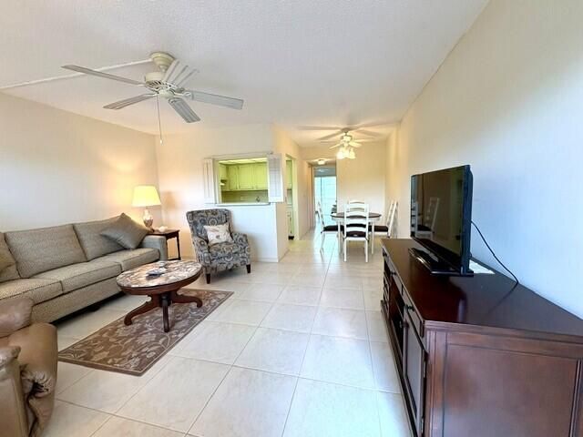 116 Windsor F, West Palm Beach, FL 33417 Photo