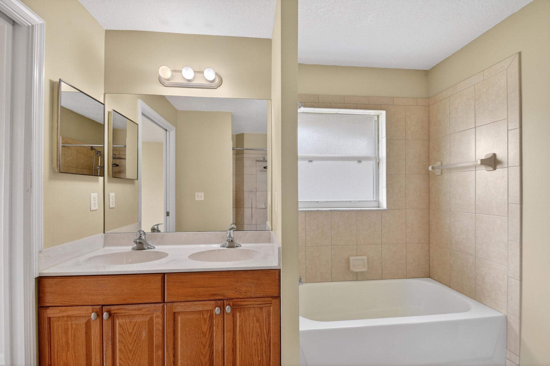1163 Essex Drive, Wellington, FL 33414 Photo
