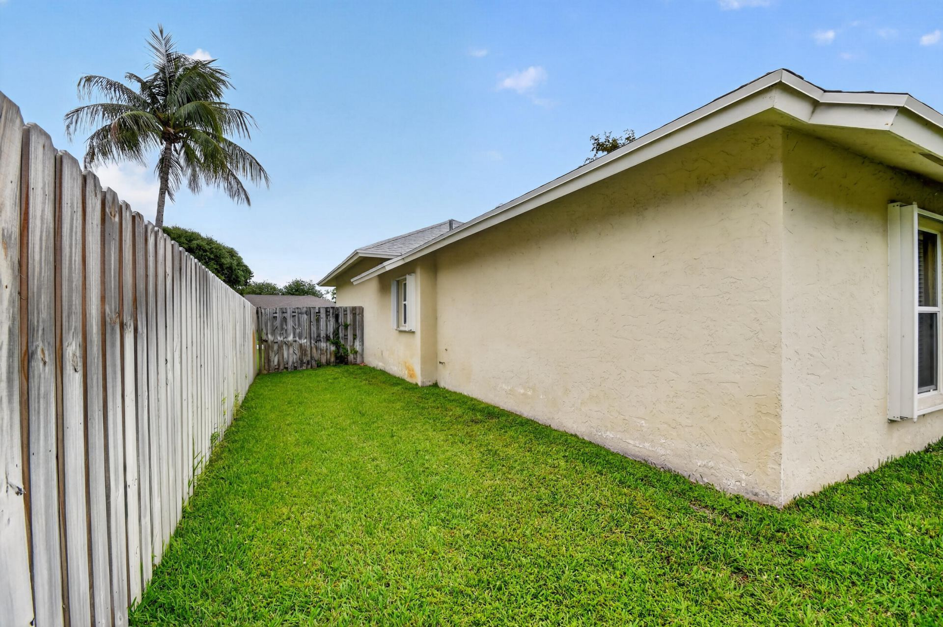 1163 Essex Drive, Wellington, FL 33414 Photo