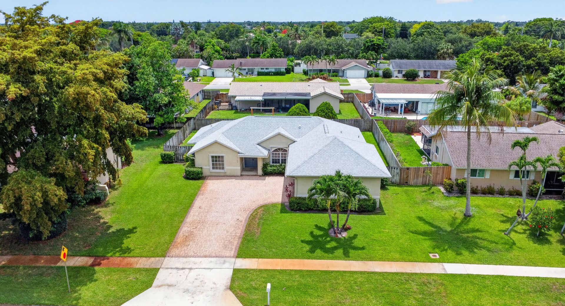 1163 Essex Drive, Wellington, FL 33414 Photo