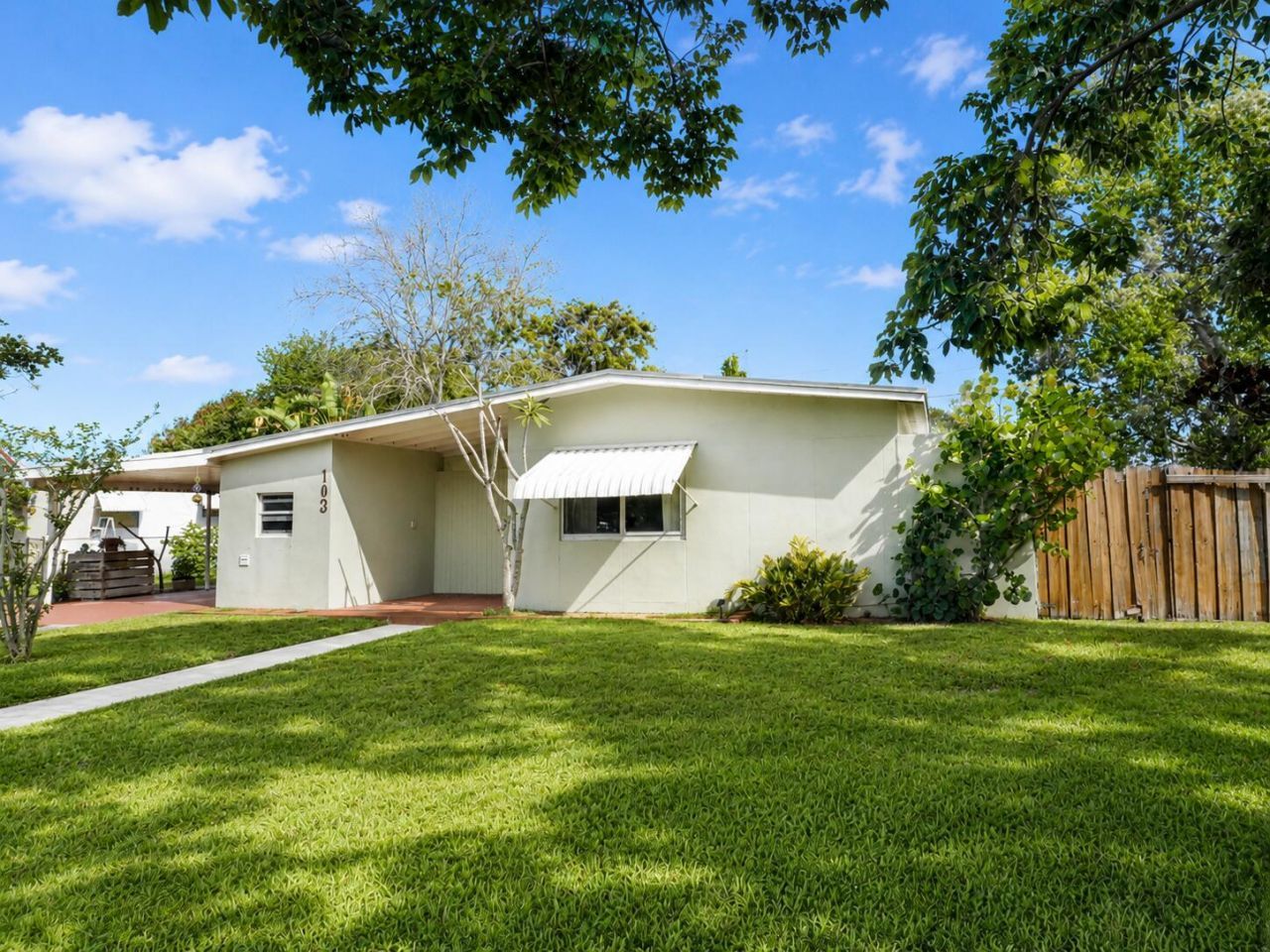 103 SE Bonita Court, Port Saint Lucie, FL 34983 Photo