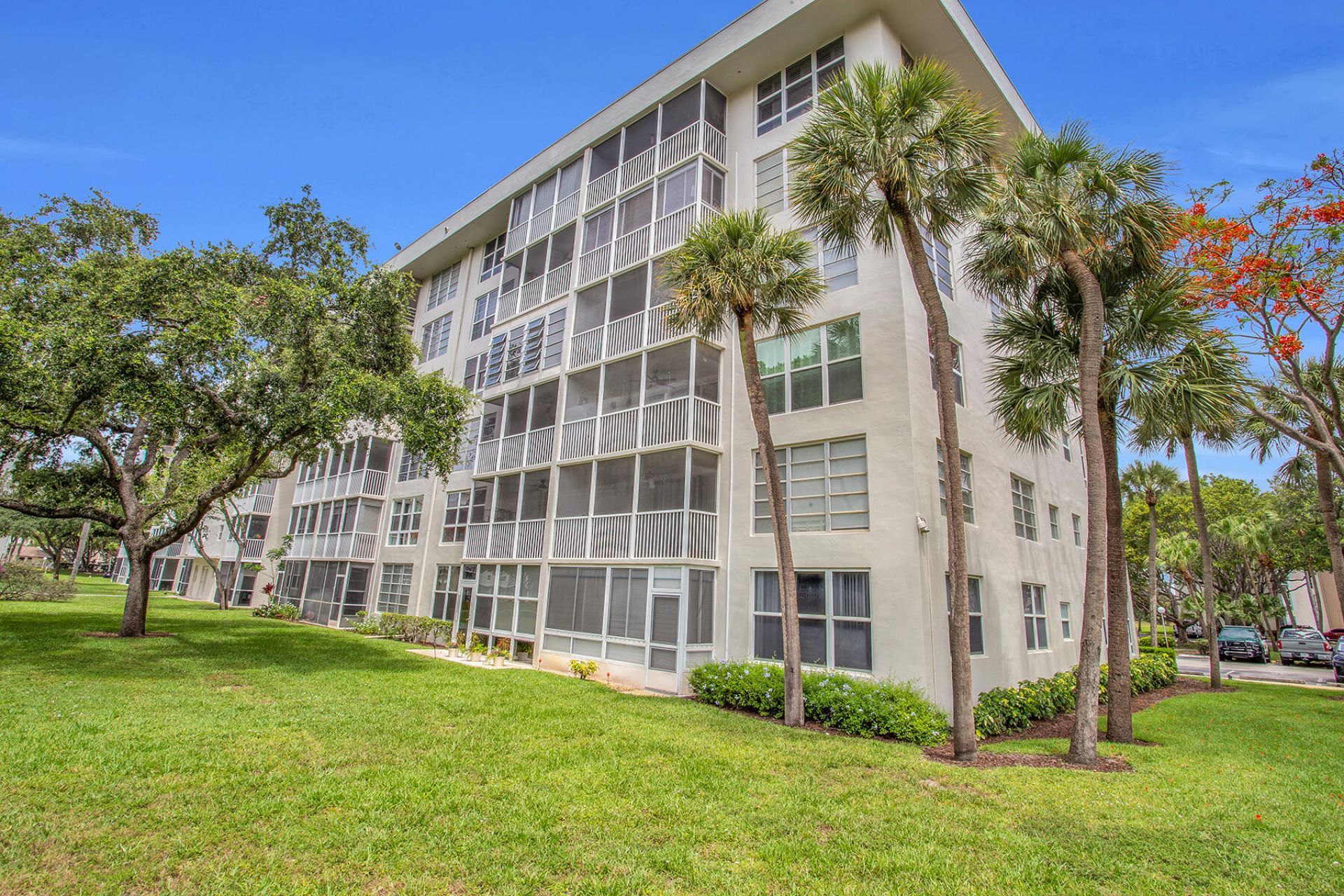 2600 S Course Drive, Unit 106, Pompano Beach, FL 33069 Photo