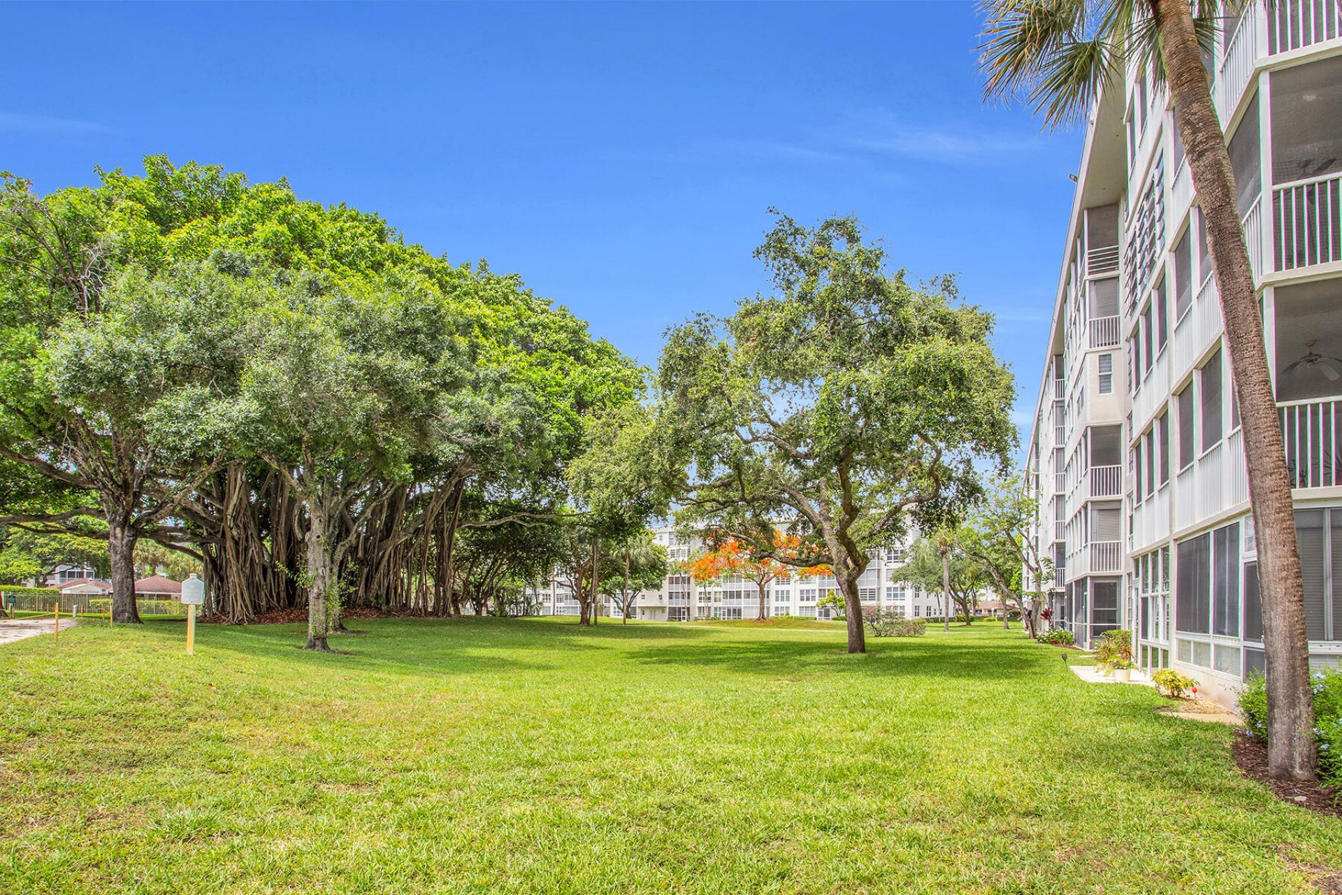 2600 S Course Drive, Unit 106, Pompano Beach, FL 33069 Photo