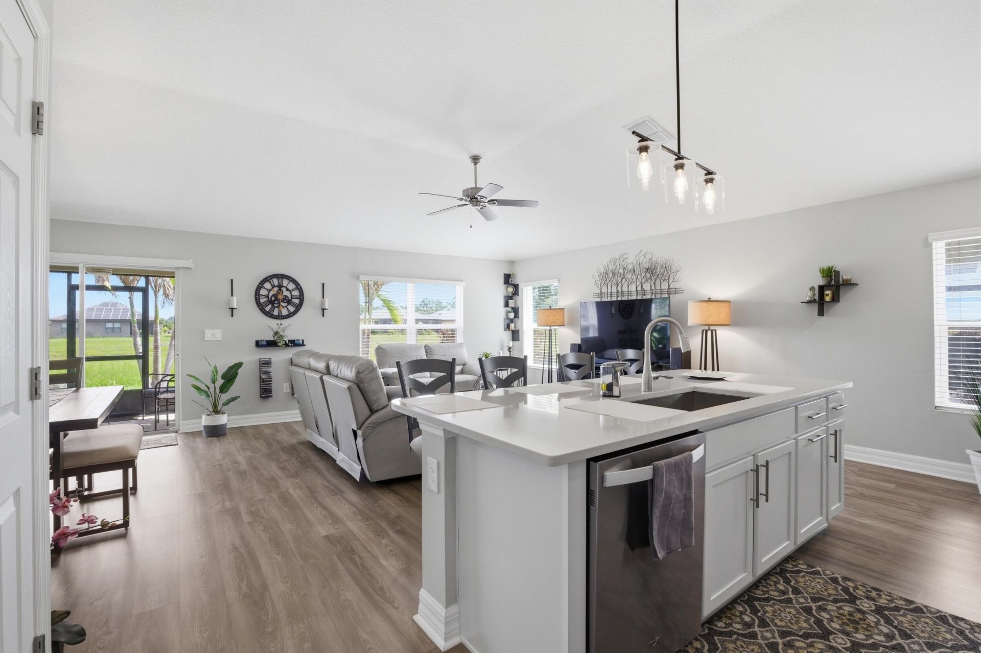5655 NW Pine Trail Circle, Port Saint Lucie, FL 34983 Photo