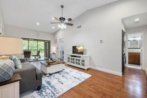 3130 Millwood Terrace, Unit 2110, Boca Raton, FL 33431 Photo