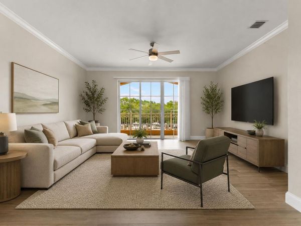 643 Casa Loma Boulevard, Boynton Beach, FL 33435