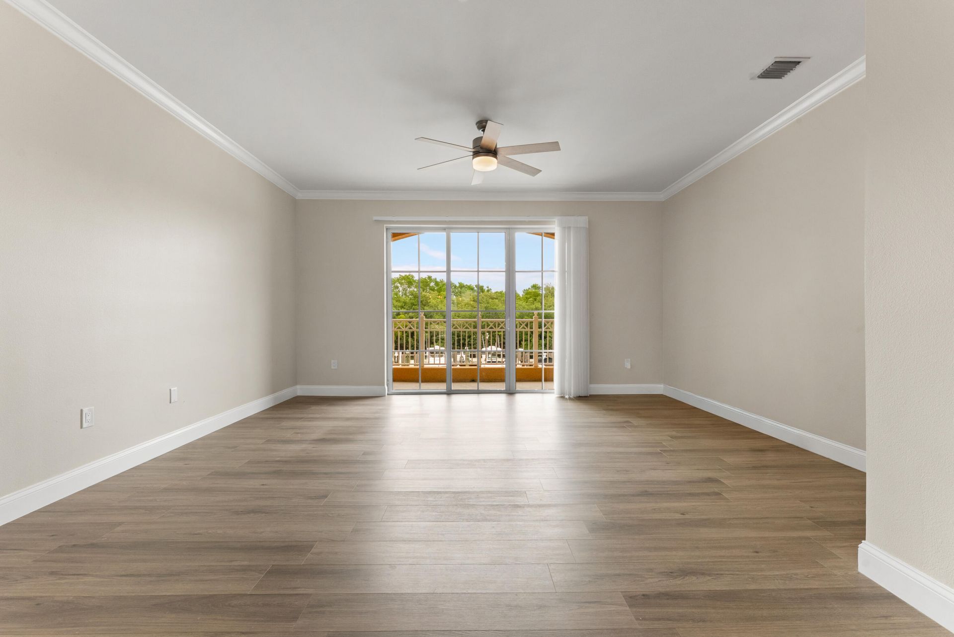 643 Casa Loma Boulevard, Boynton Beach, FL 33435 Photo