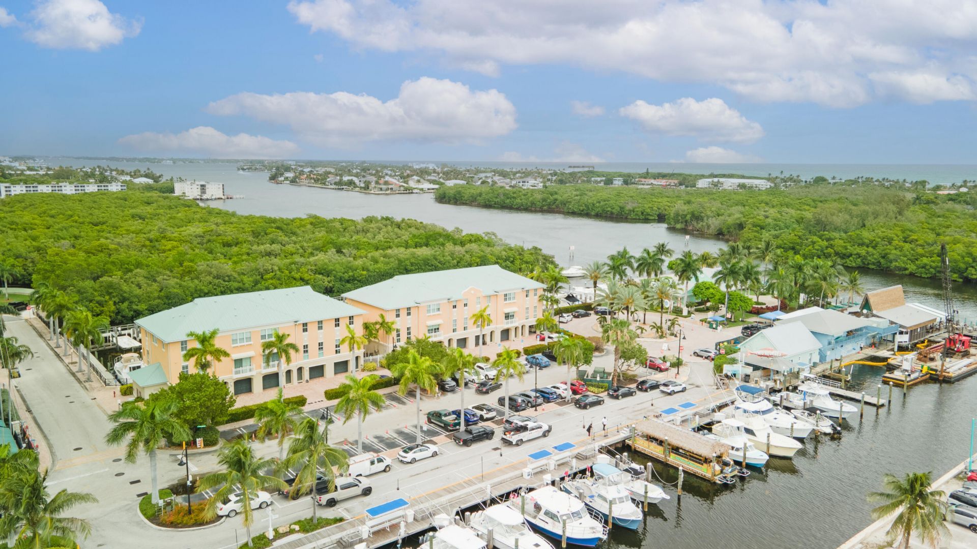 643 Casa Loma Boulevard, Boynton Beach, FL 33435 Photo