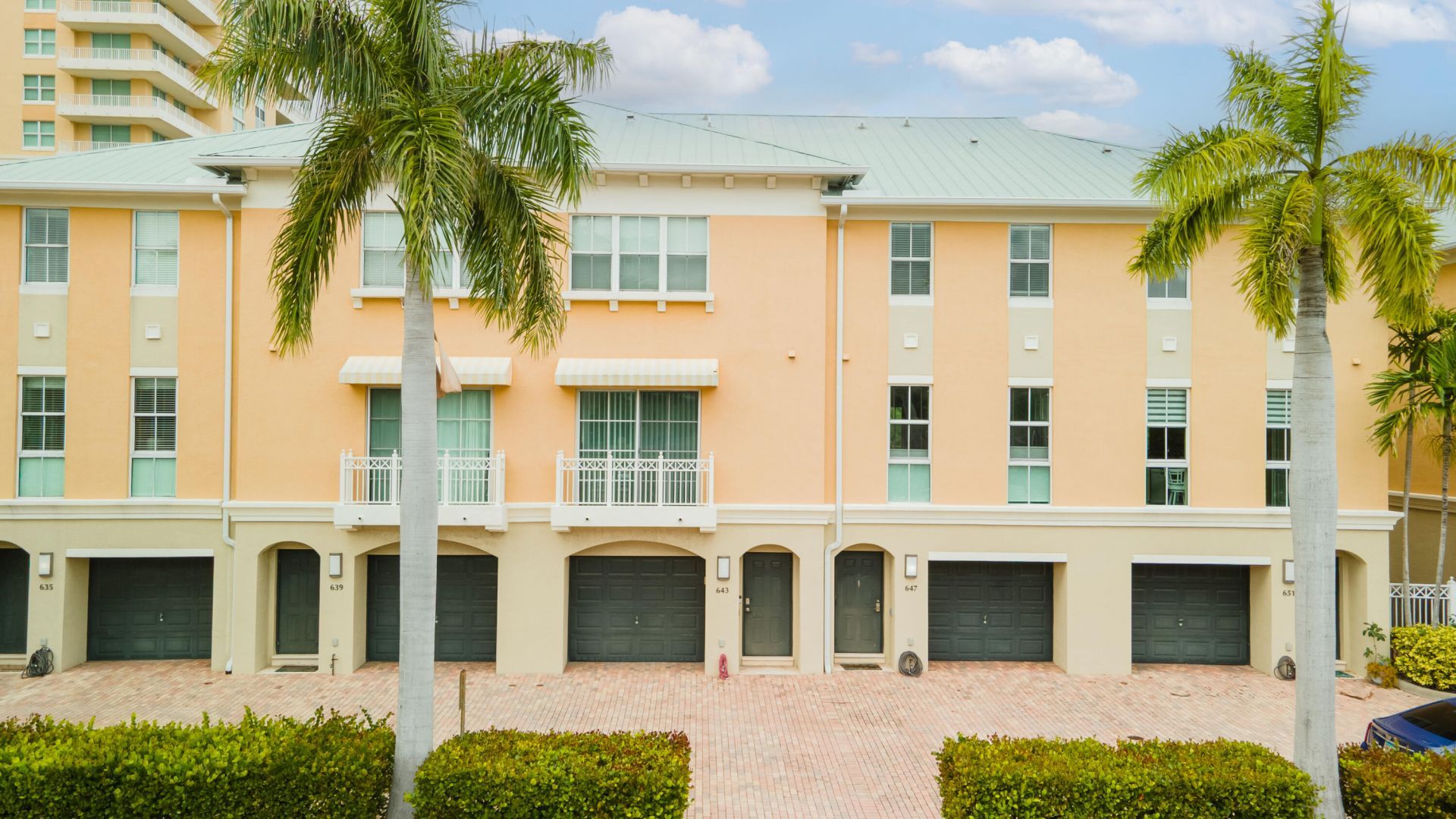 643 Casa Loma Boulevard, Boynton Beach, FL 33435 Photo