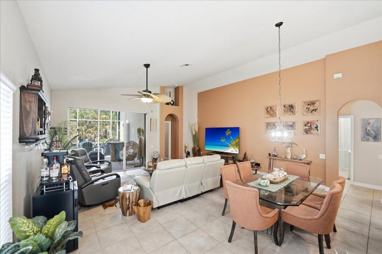 407 NW Granville Street, Port Saint Lucie, FL 34986 Photo