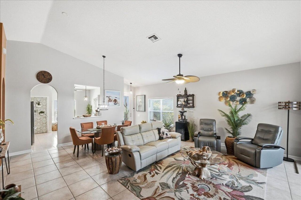 407 NW Granville Street, Port Saint Lucie, FL 34986 Photo