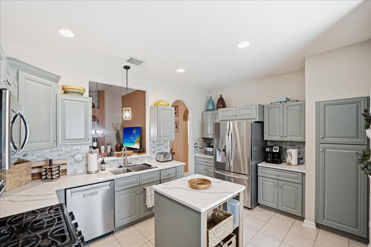 407 NW Granville Street, Port Saint Lucie, FL 34986 Photo
