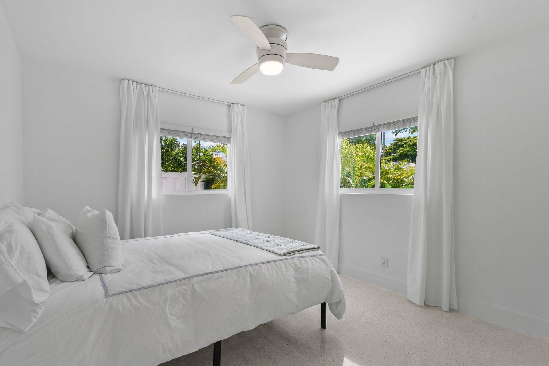 3315 NE 31st Avenue, Lighthouse Point, FL 33064 Photo