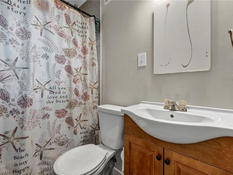 20505 Franklin Road, Maple Heights, OH 44137 Photo 18