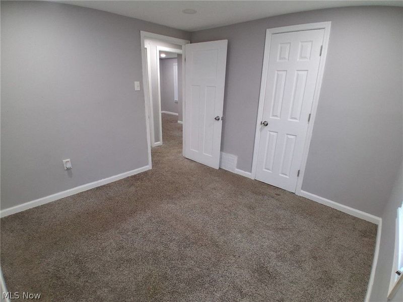 718 Easter Avenue, Akron, OH 44307 Photo 26