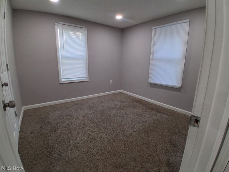 718 Easter Avenue, Akron, OH 44307 Photo 29