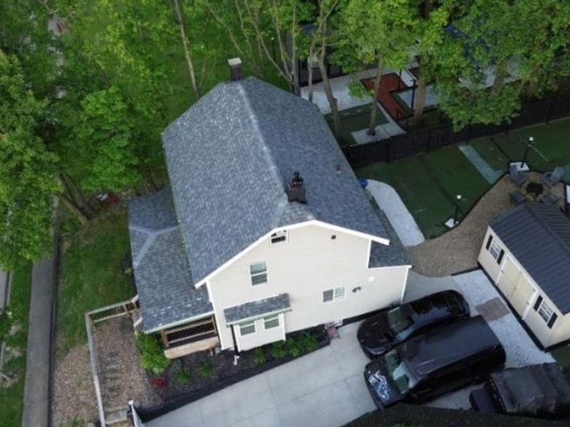 718 Easter Avenue, Akron, OH 44307 Photo 3