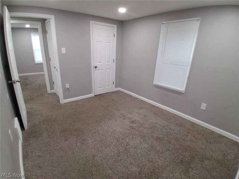 718 Easter Avenue, Akron, OH 44307 Photo 36