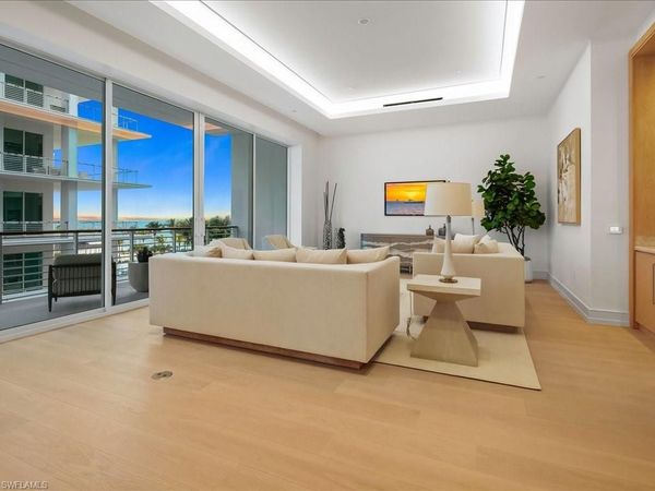 901 GULF SHORE BLVD N, Unit C-304, NAPLES, FL 34102