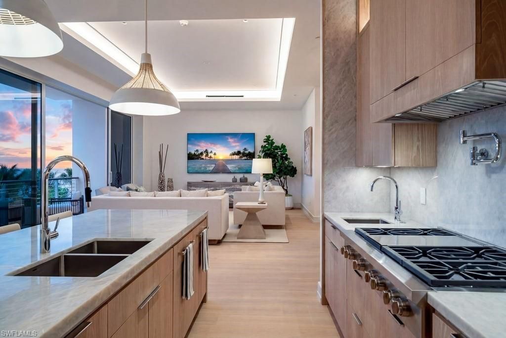 901 Gulf Shore Blvd N, Unit C-304, Naples, FL 34102 Photo