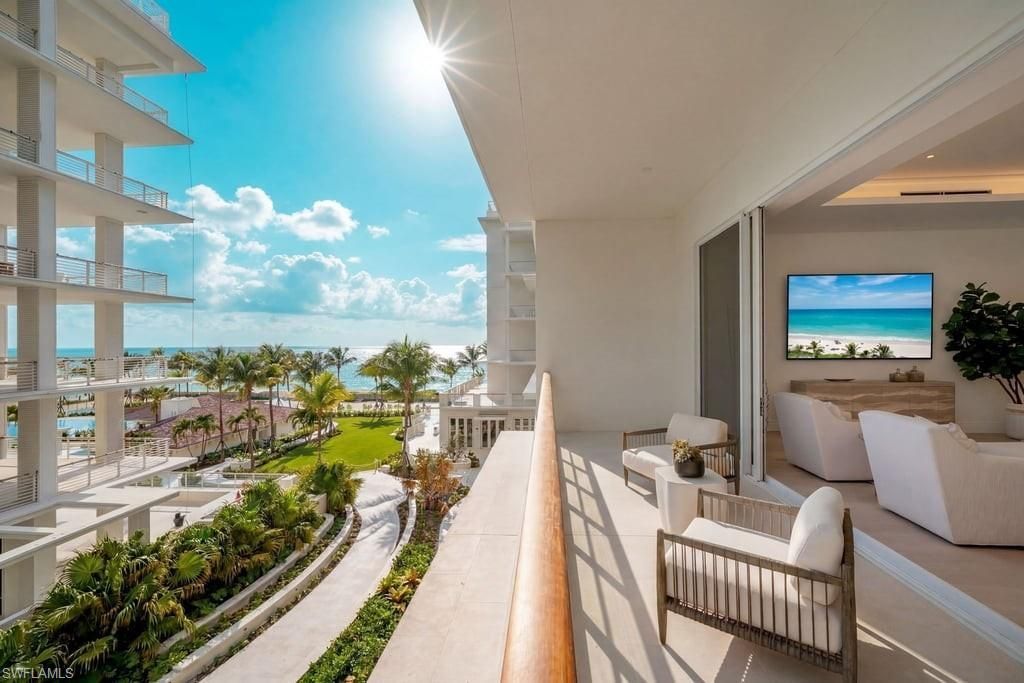 901 Gulf Shore Blvd N, Unit C-304, Naples, FL 34102 Photo