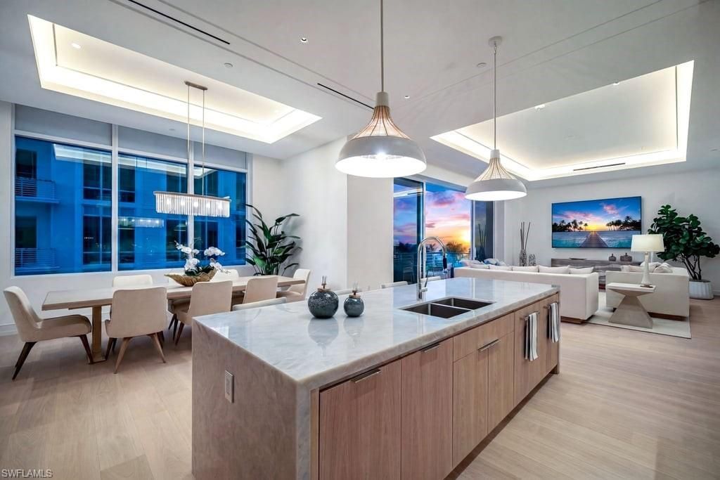901 Gulf Shore Blvd N, Unit C-304, Naples, FL 34102 Photo