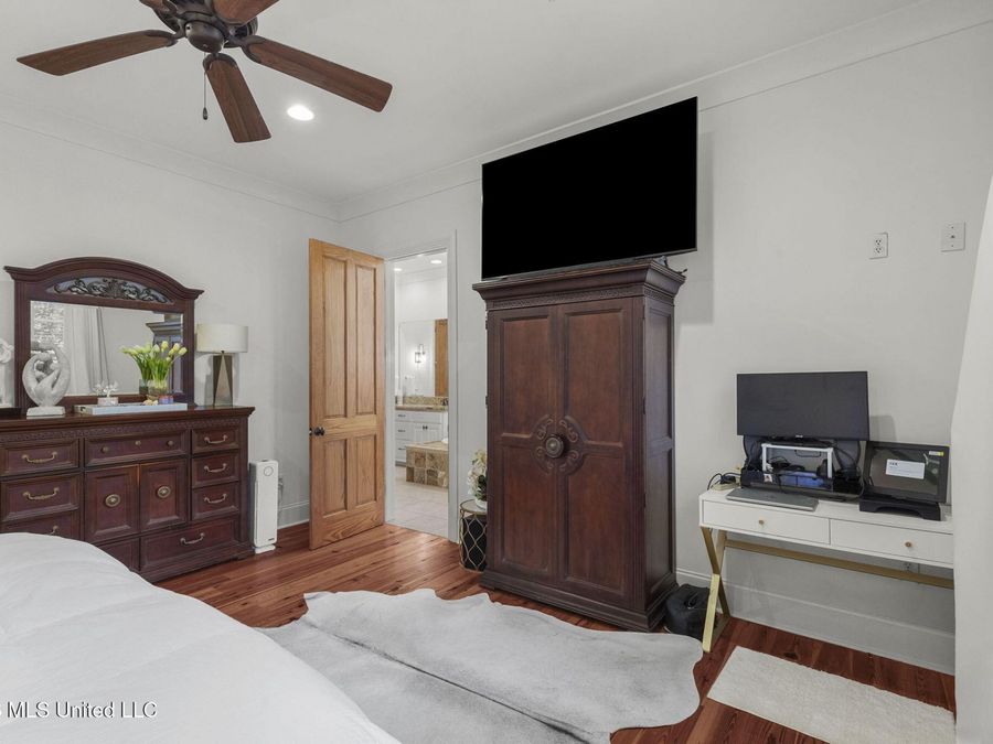 Property Image 34