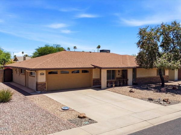 13422 W ASHWOOD Drive, Sun City West, AZ 85375