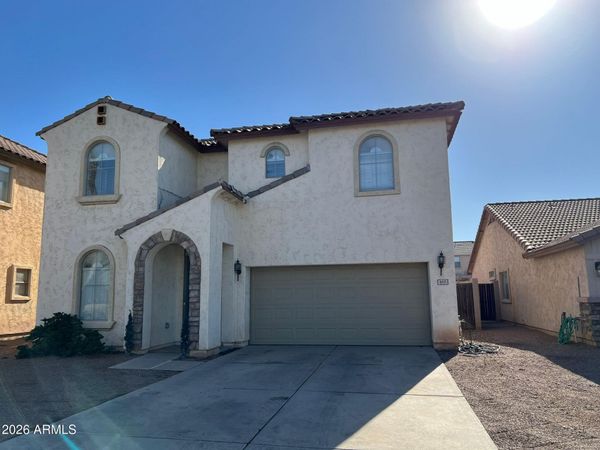 815 W Bowker Street, Phoenix, AZ 85041
