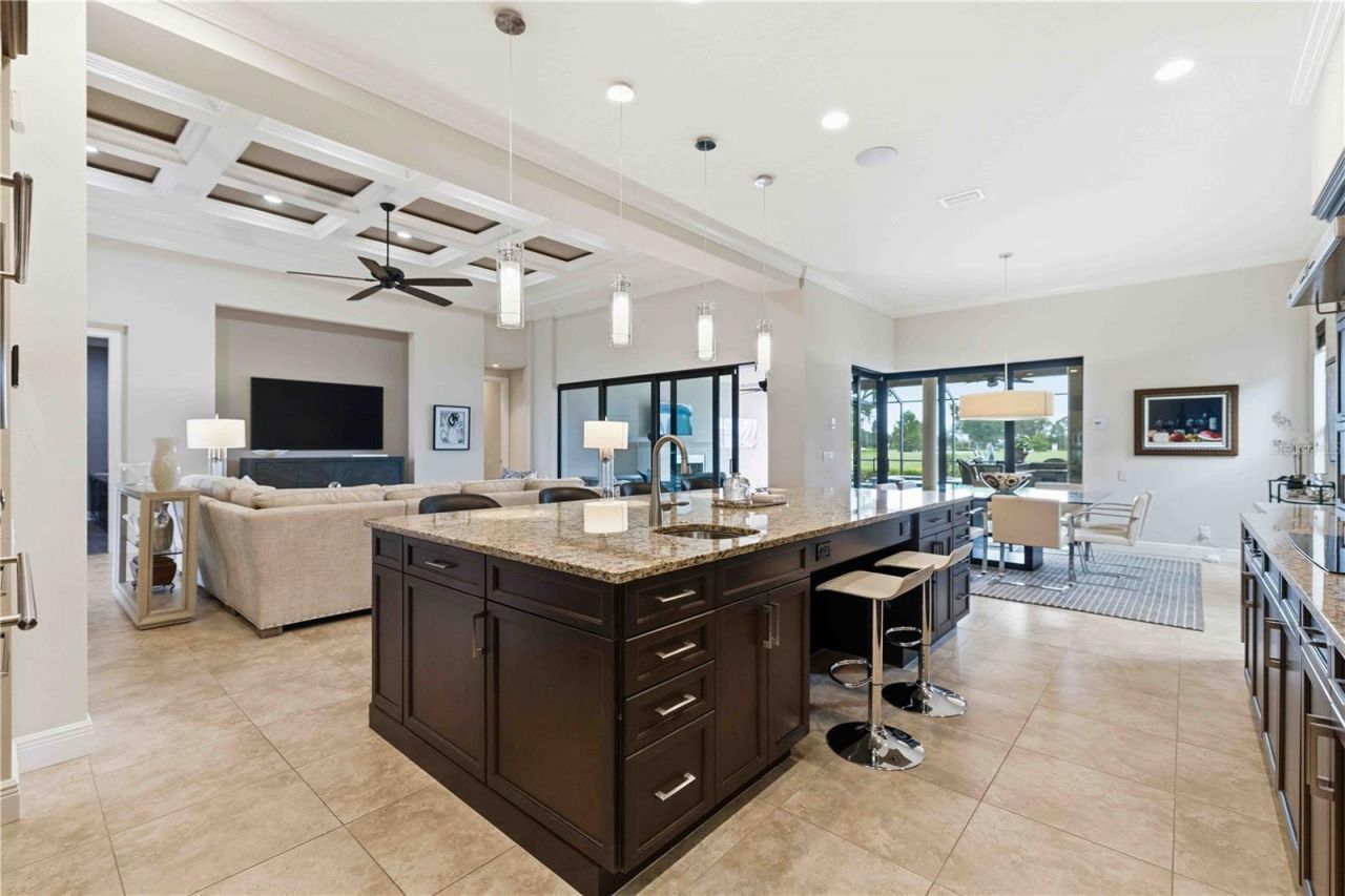 7638 Windy Hill Cove, Bradenton, FL 34202 Photo