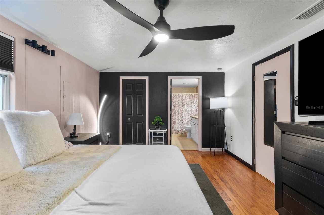 3422 Fenway Drive, Sarasota, FL 34232 Photo