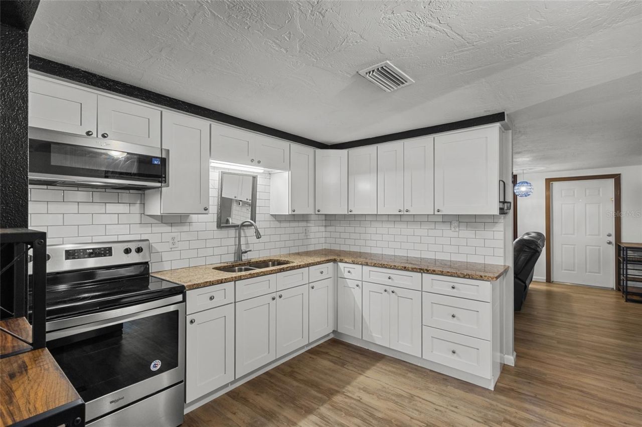 3422 Fenway Drive, Sarasota, FL 34232 Photo