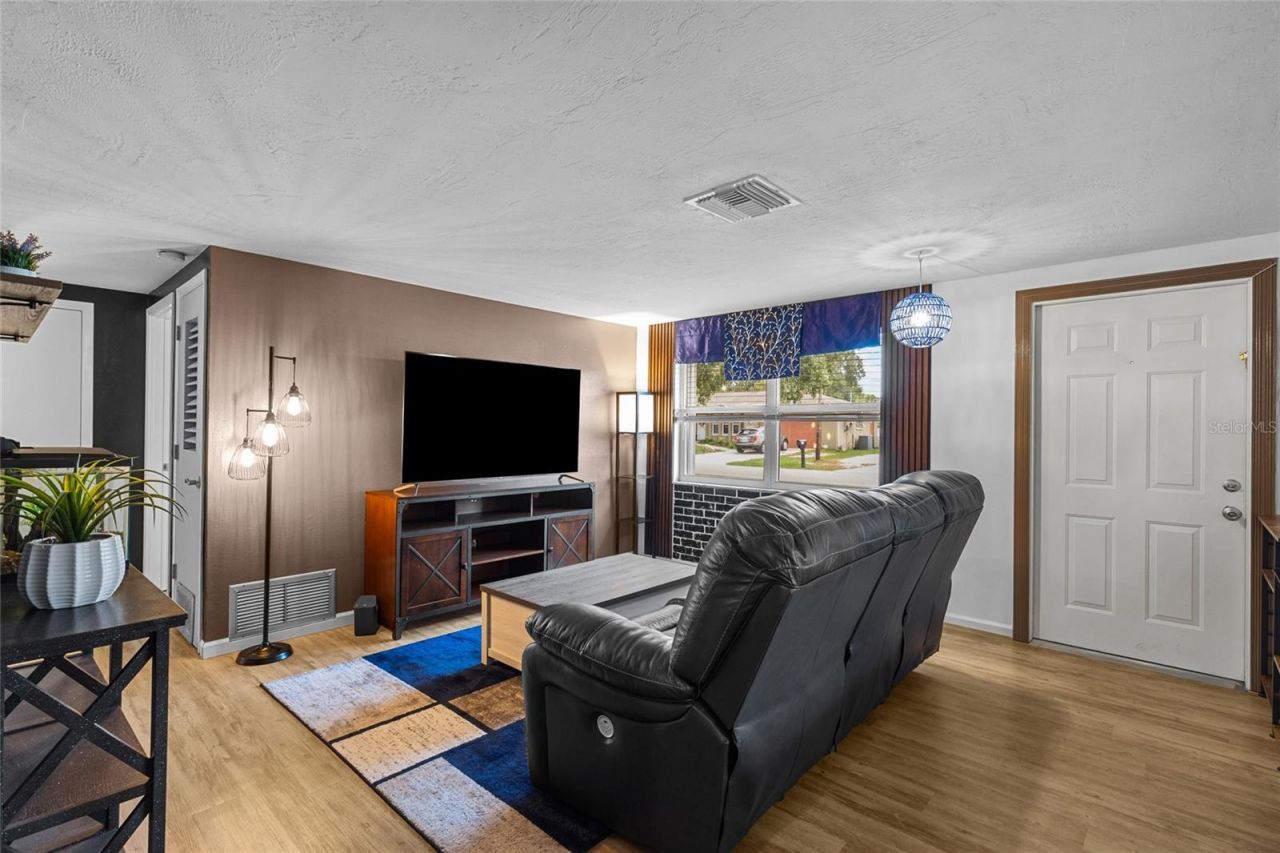 3422 Fenway Drive, Sarasota, FL 34232 Photo