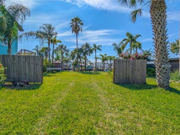 4493 NEPTUNE DRIVE , HERNANDO BEACH, FL 34607