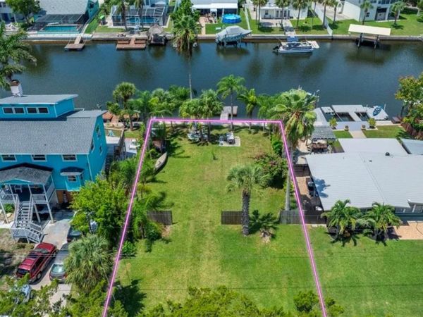 4493 NEPTUNE DRIVE , HERNANDO BEACH, FL 34607