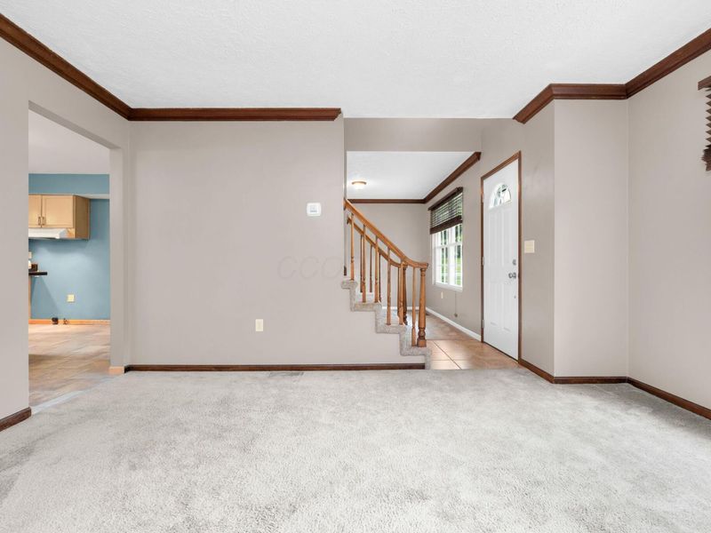 400 Woodview Drive , Bellefontaine, OH 43311 Photo 7