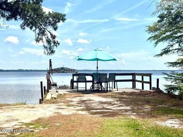 Lt 284-288 Near 250 Waccamaw Sh Road , Lake Waccamaw, NC 28450