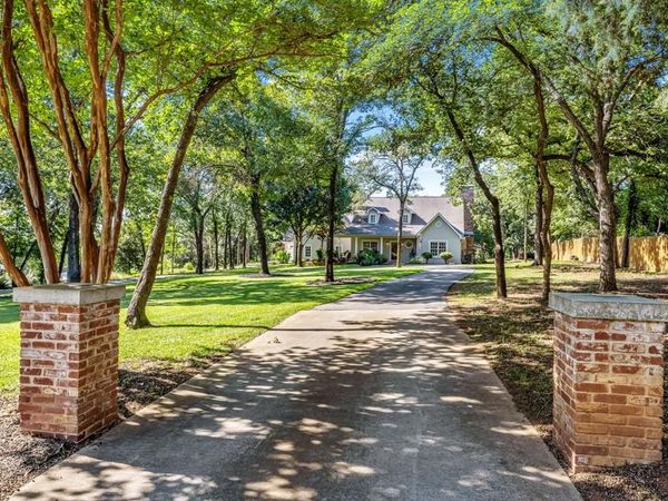 1020 Oak View Drive , Oak Point, TX 75068