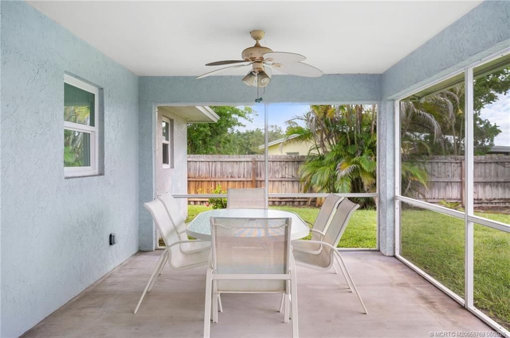 1094 NW 14 Th Street, Stuart, FL 34994 Photo