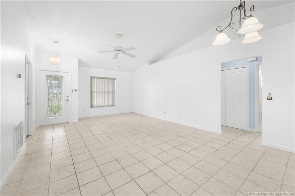 1094 NW 14 Th Street, Stuart, FL 34994 Photo