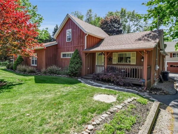 1713 Grover Road, East Aurora, NY 14052
