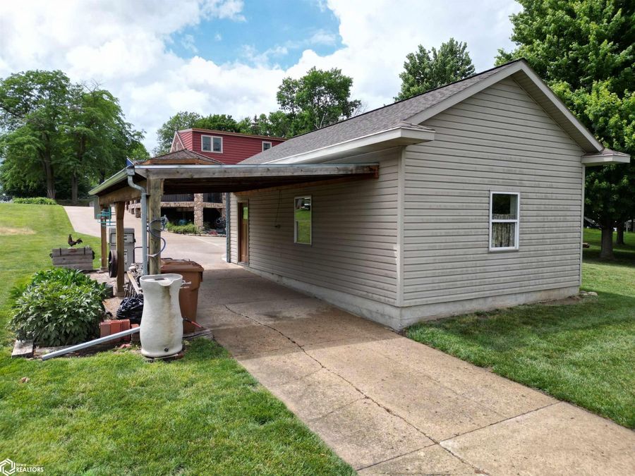 Property Image 32