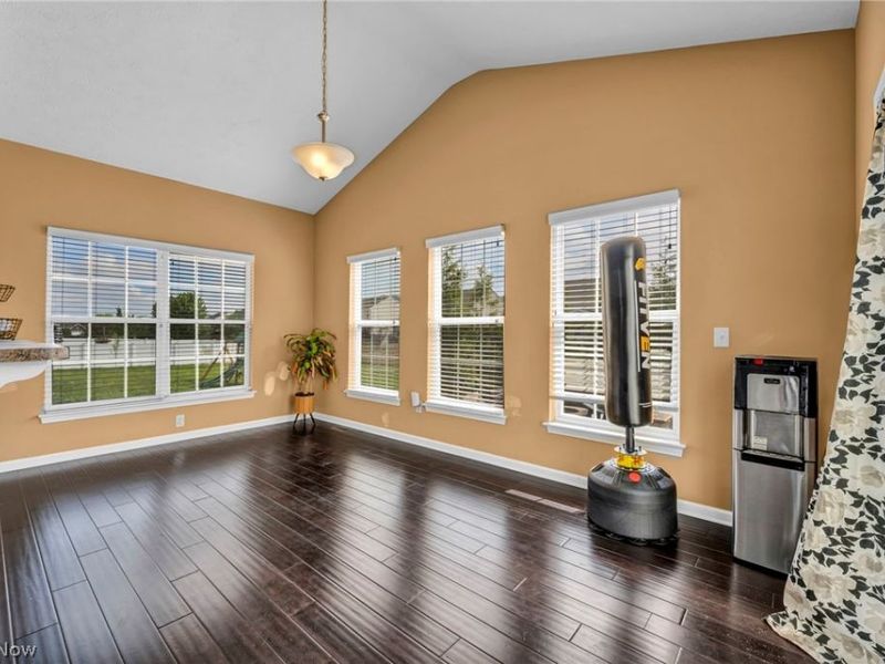 9087 Ichabod Drive, North Ridgeville, OH 44039 Photo 13