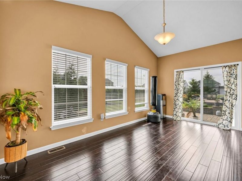 9087 Ichabod Drive, North Ridgeville, OH 44039 Photo 14
